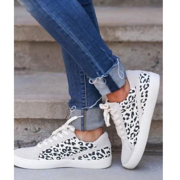 Daytrip Shoes - 🐆CUTE Leopard Sneakers